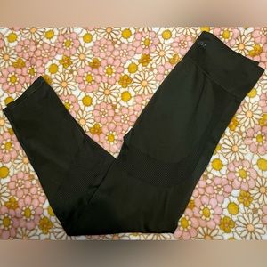 Victoria’s Secret seamless leggings